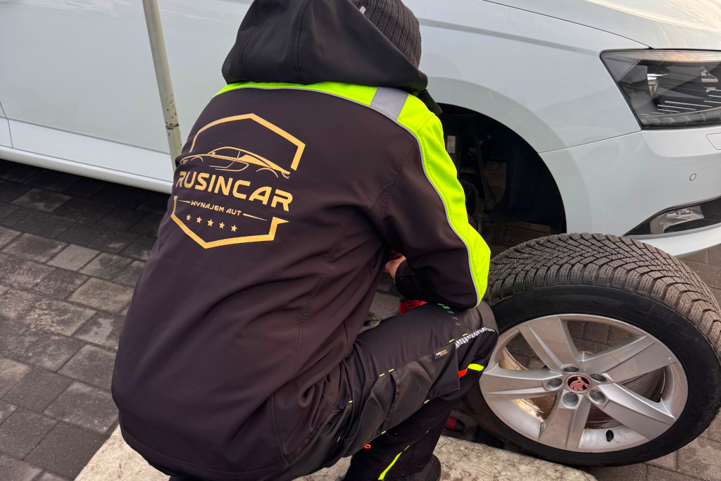 Wymiana koła na drodze 24/7 Berlin